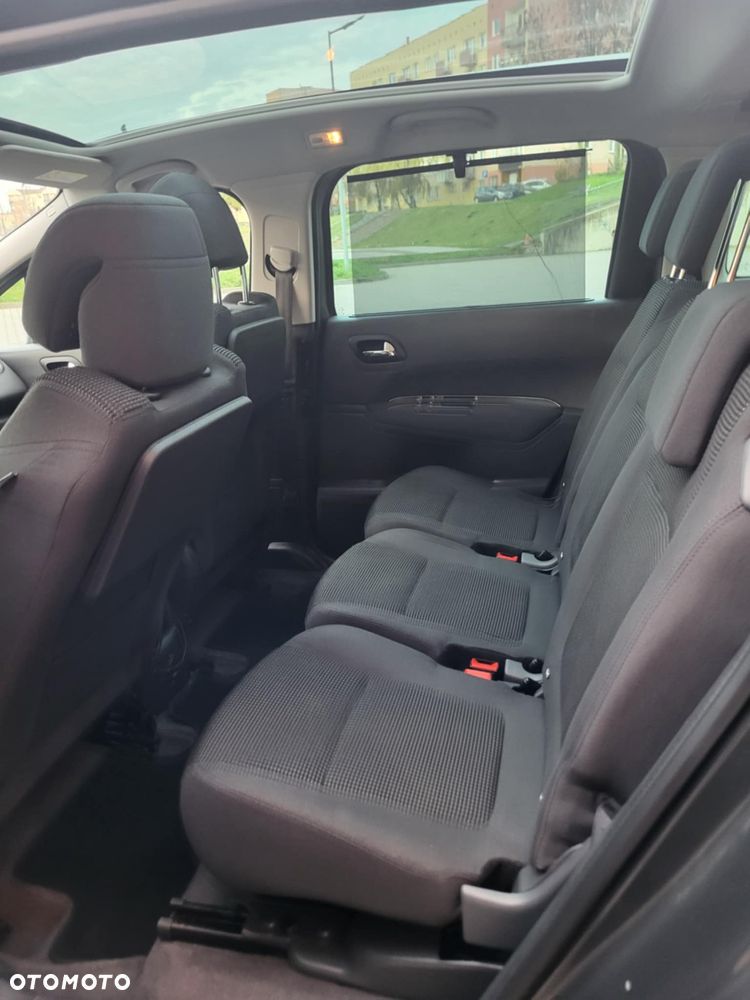 Peugeot 5008 2.0 BlueHDi Style 7os - 11