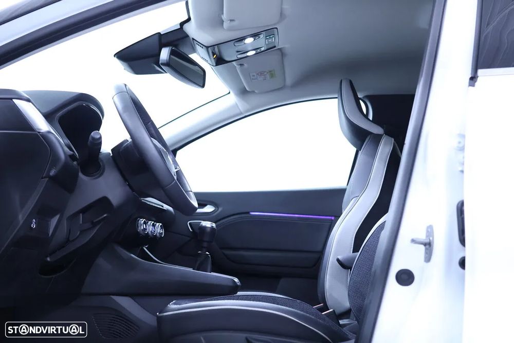 Renault Captur 1.0 TCe Techno Bi-Fuel - 29