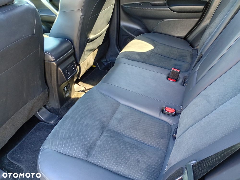 Mitsubishi Eclipse Cross 4WD Select Black - 13
