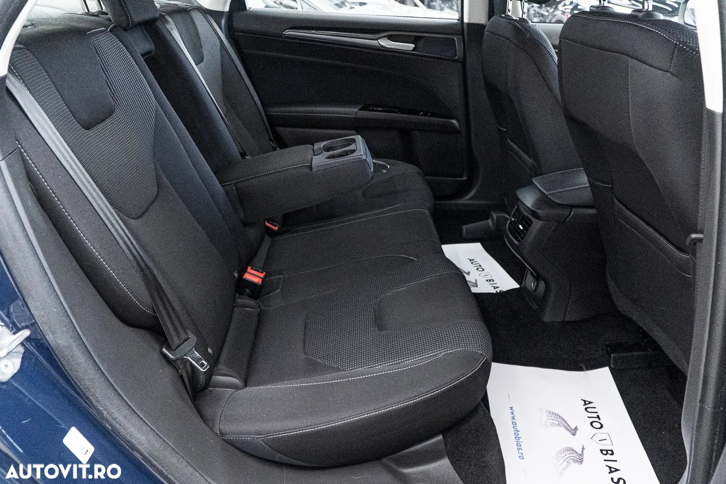Ford Mondeo 2.0 Ti-VCT Hybrid Titanium - 8