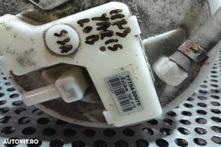 Pompa benzina in rezervor 77704-0D070 77704-0D070 Toyota Yaris XP130 - 3