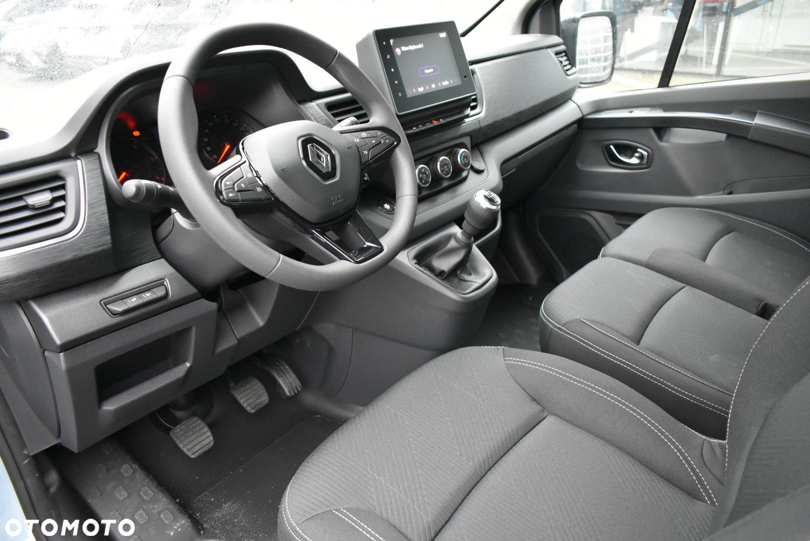 Renault Trafic - 13