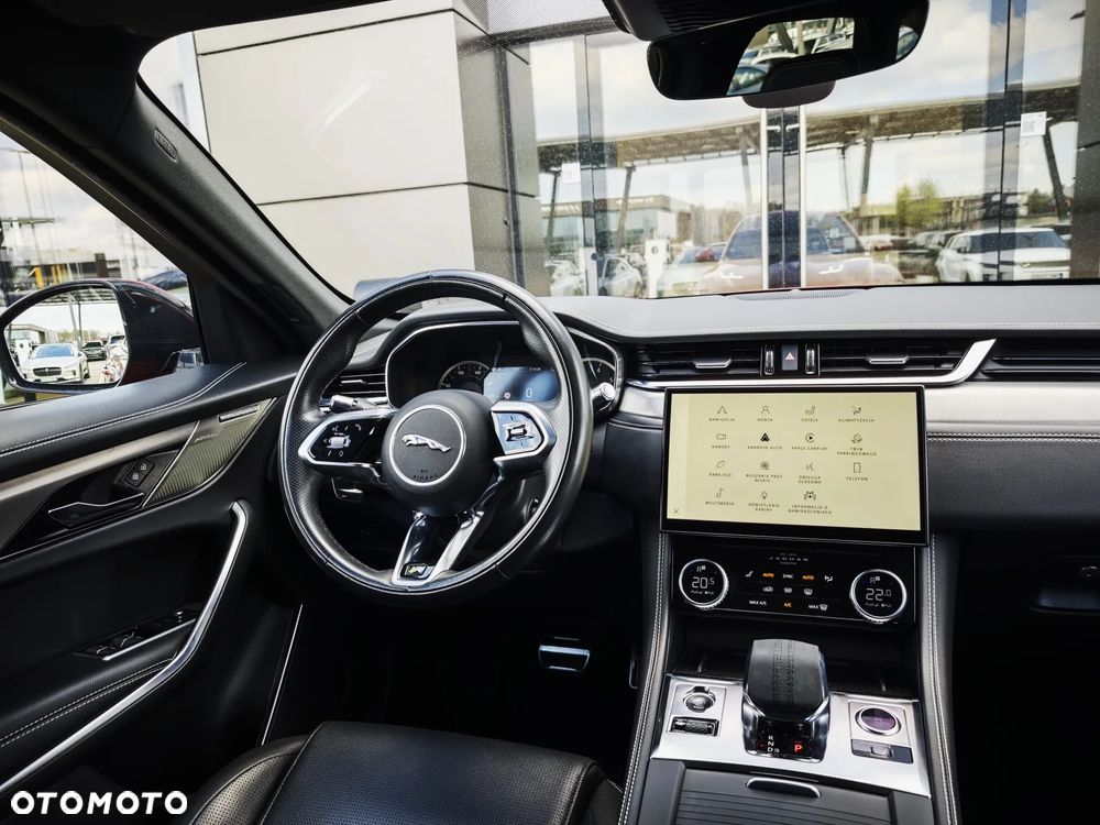 Jaguar F-Pace - 2