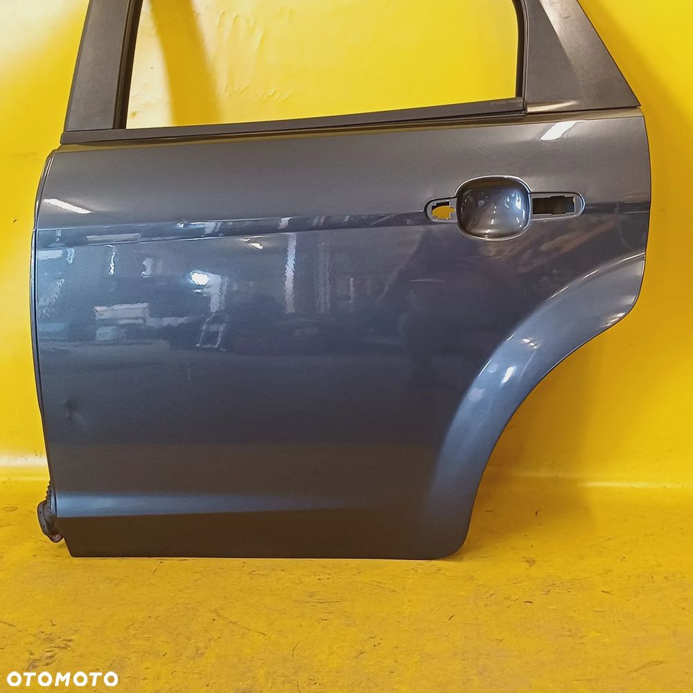 DRZWI LEWY TYŁ LEWE TYLNE FORD FOCUS II LIFT KOMBI LAK. H4 NR1979 - 3