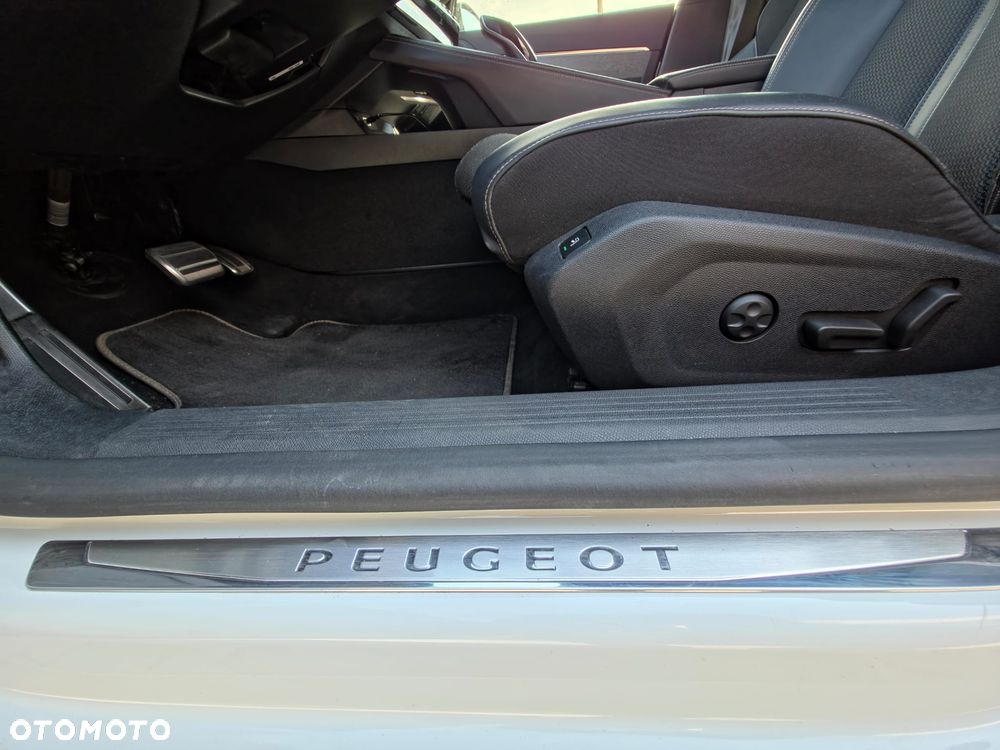 Peugeot 508 1.6 PureTech GT Line S&S EAT8 - 11