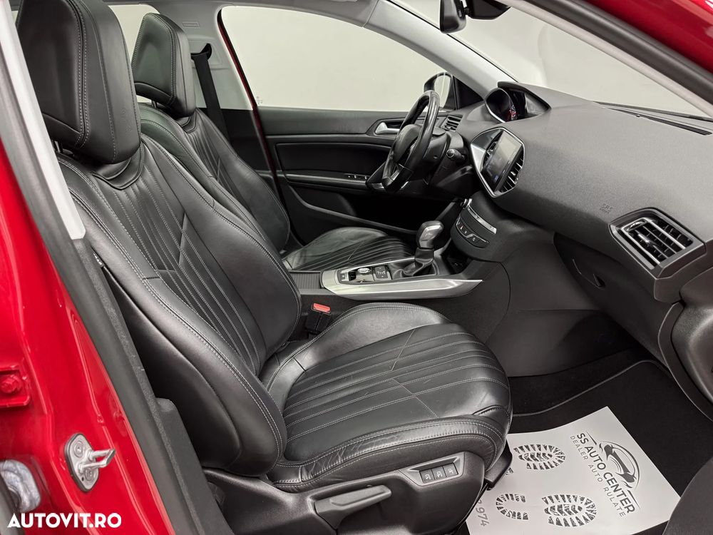 Peugeot 308 ver-1-2l-puretech-130-s-s-eat8-allure - 15