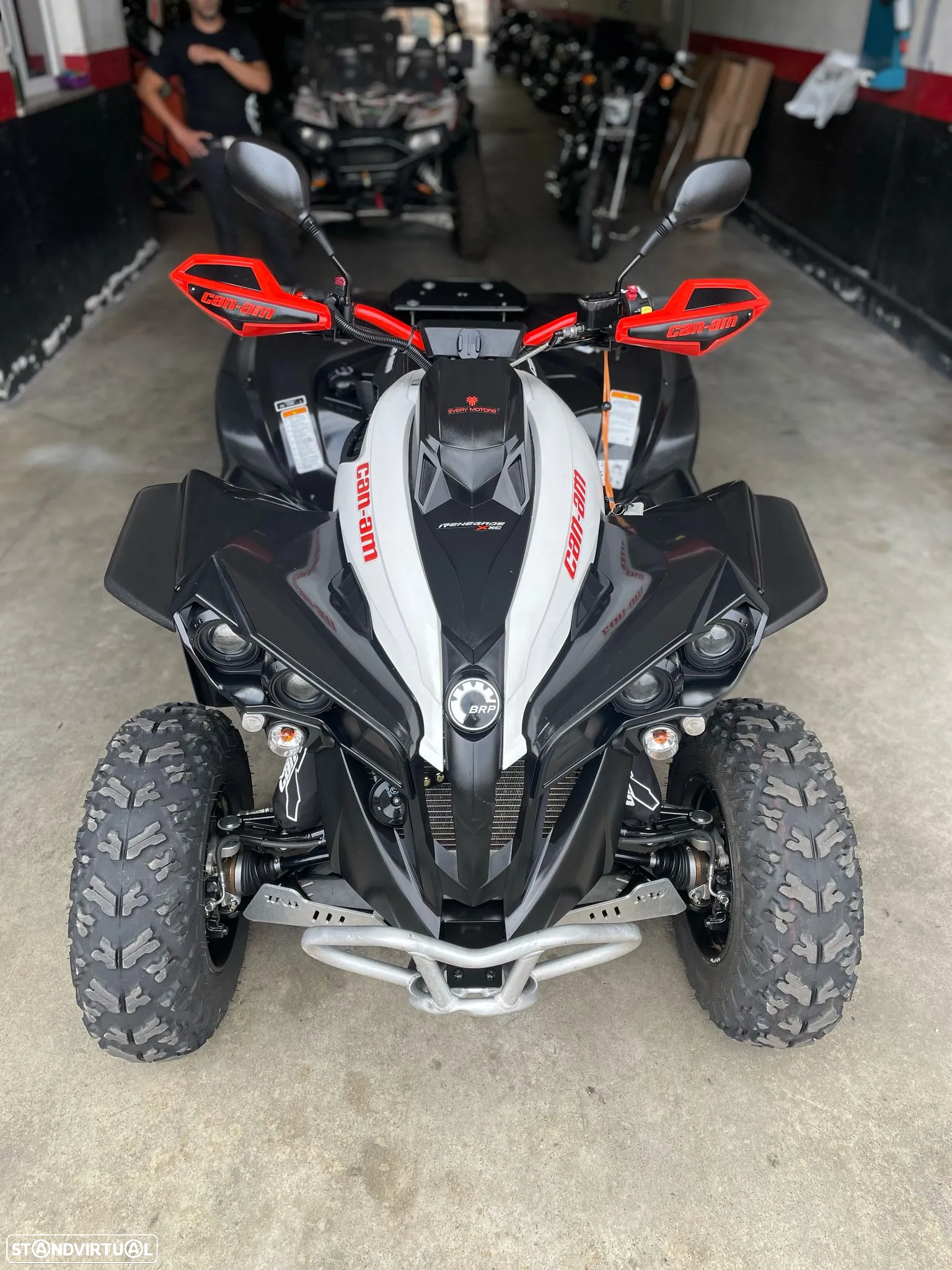 Can-Am Renegade 650 XXC - 6