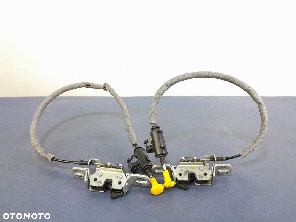 JAGUAR XF X250 ZATRZASKI OPARCIA FOTELA TYŁ - 1