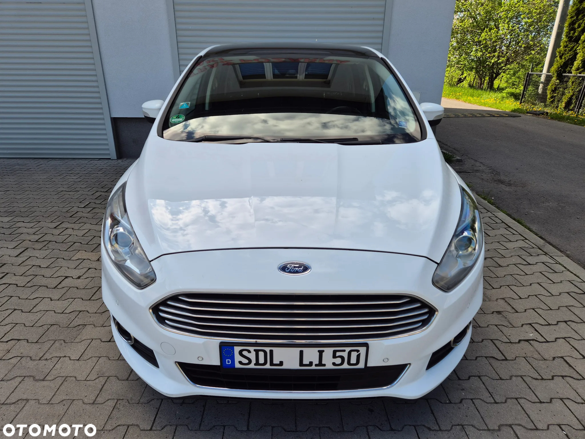 Ford S-Max 2.0 TDCi Titanium PowerShift - 2