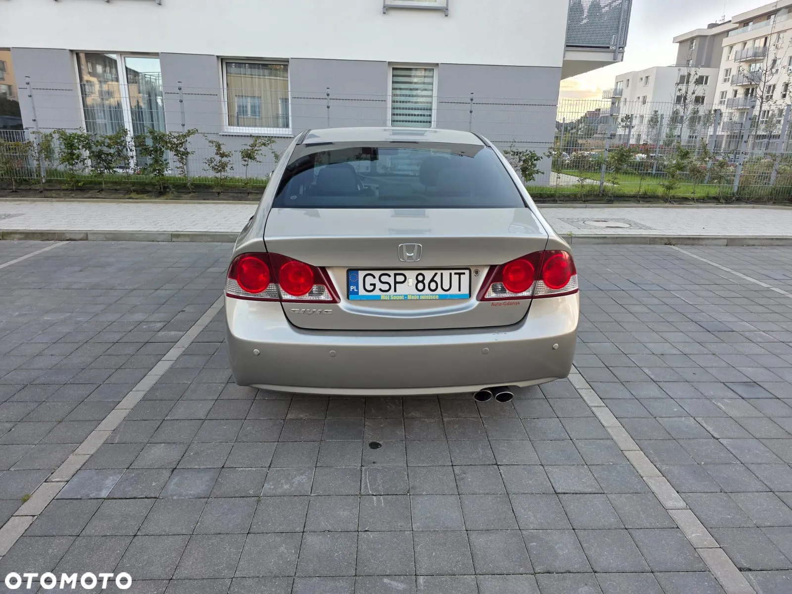 Honda Civic 1.8 Comfort - 8