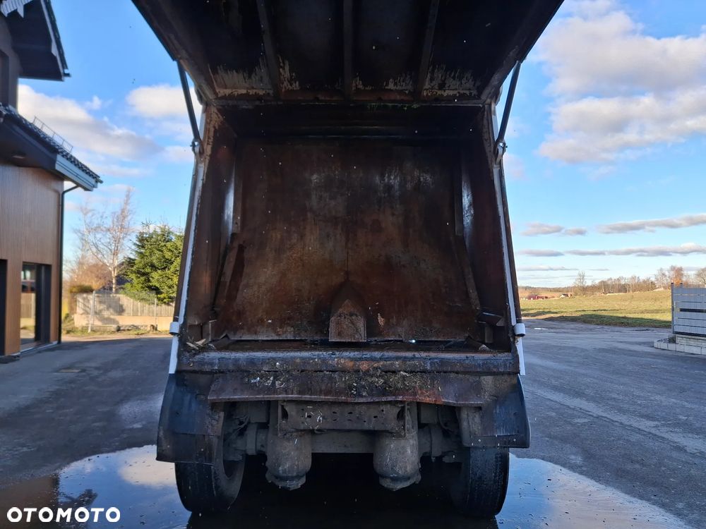 Renault D26 Śmieciarka FAUN Environnement VR5 LEV Euro 6 2014r 3 Osie Segregacja Odpady - 18