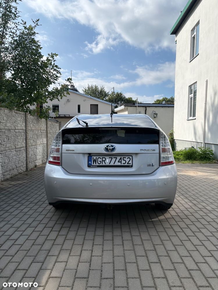 Toyota Prius 1.5 VVT-i Prestige - 3