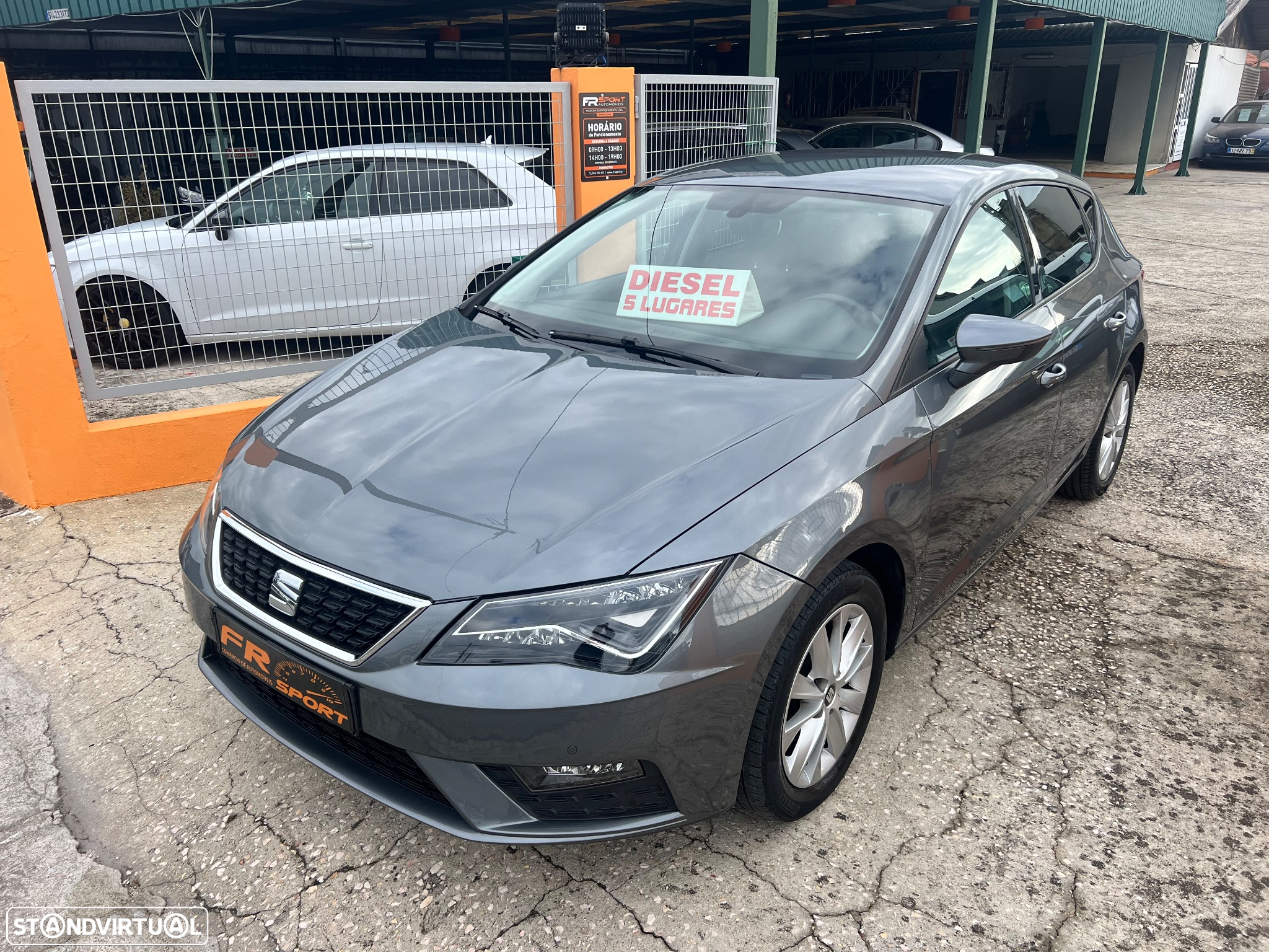 SEAT Leon 1.6 TDI FR S/S - 3