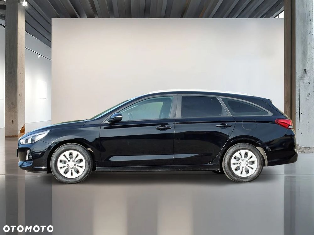 Hyundai i30 1.4 Premiere Comfort - 4
