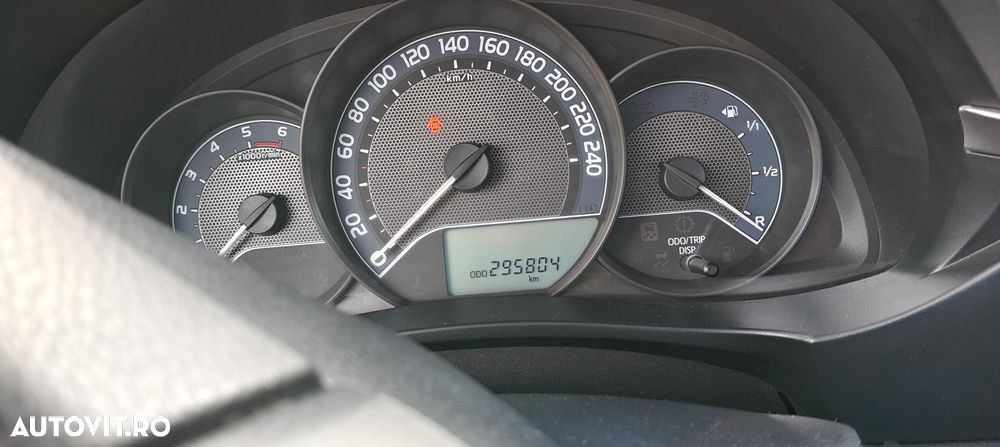 Toyota Corolla 1.4 D-4D Terra - 9