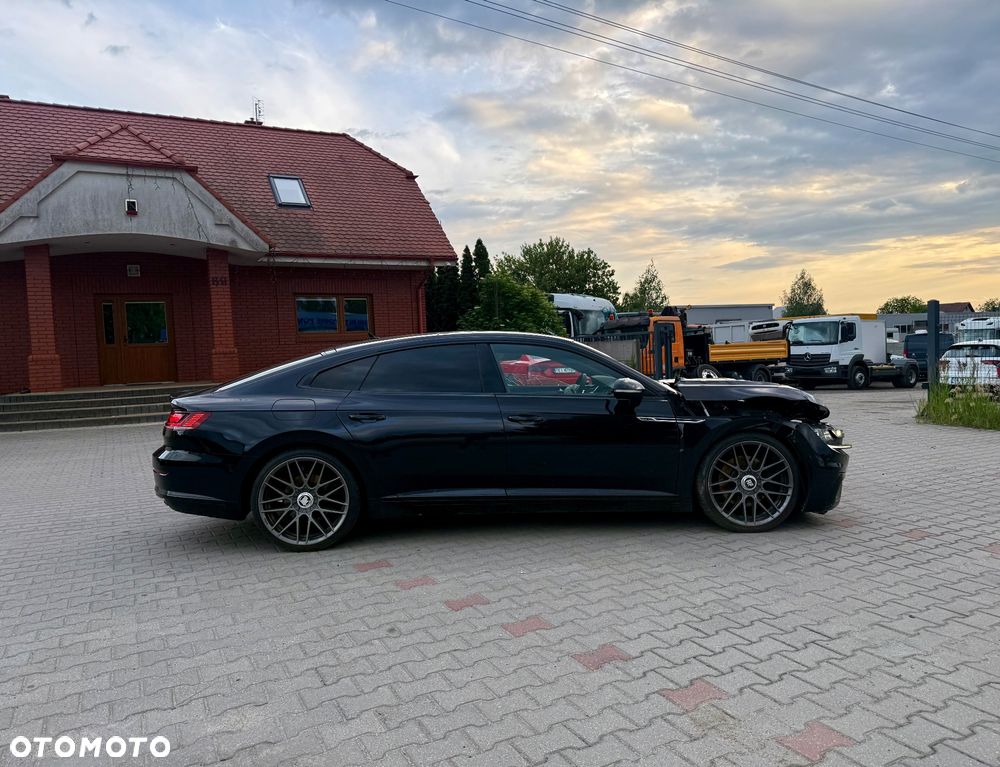 Volkswagen Arteon 2.0 TSI 4Motion R-Line DSG - 5