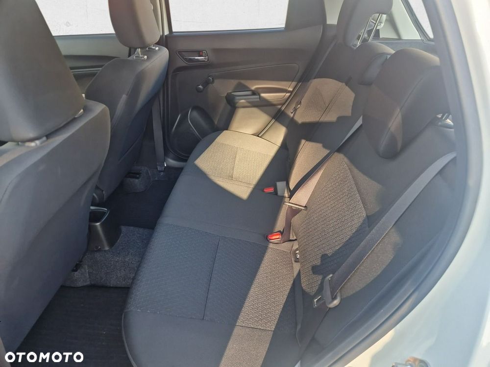 Suzuki Swift - 13