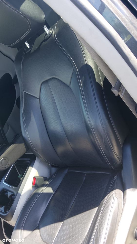 Chrysler Pacifica - 16