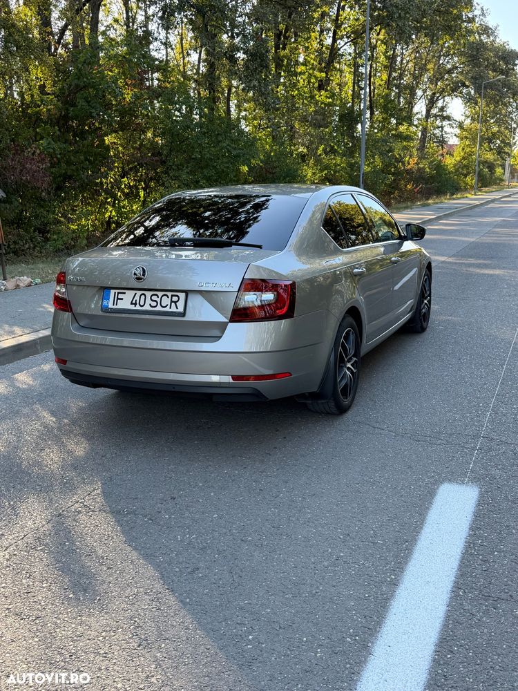 SKODA Octavia 2019 — imagine 7