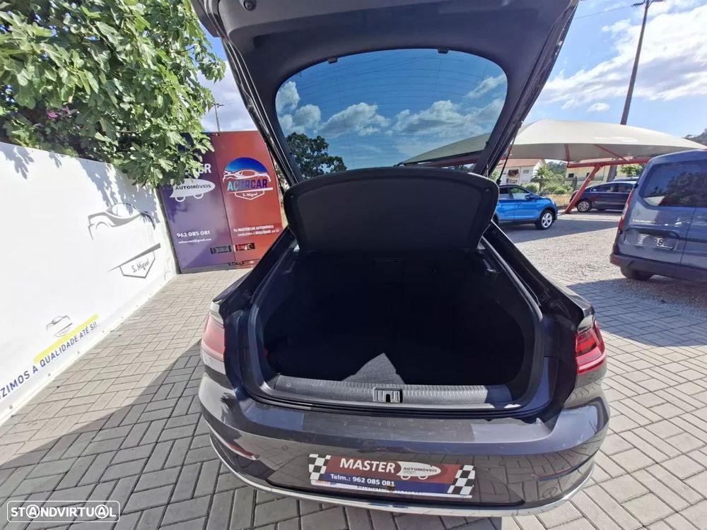 VW Arteon 2.0 TDI Elegance DSG - 18
