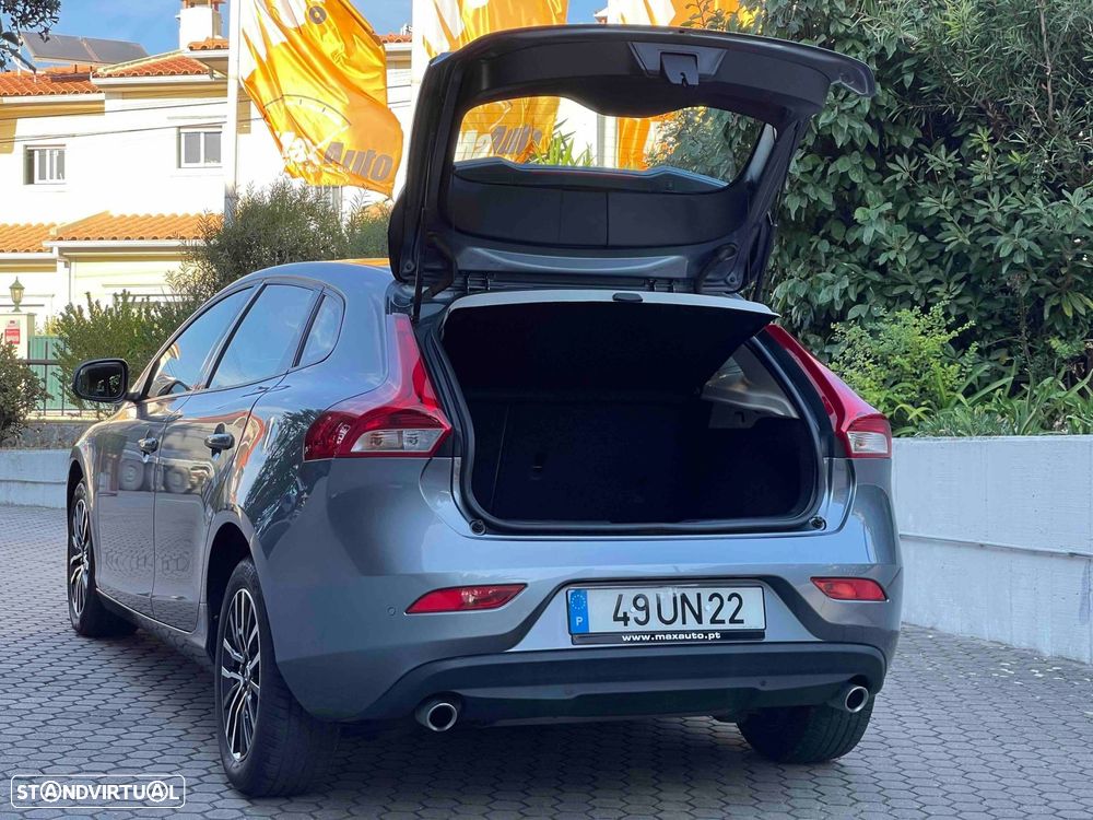Volvo V40 2.0 D4 Inscripton Geartronic - 26