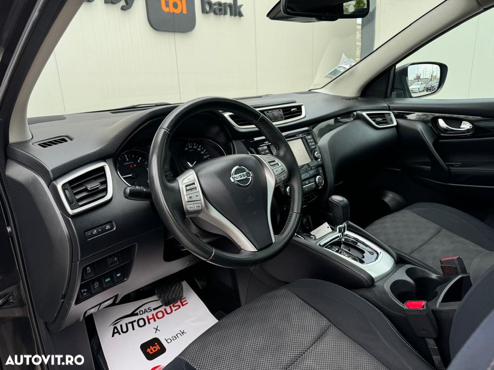 Nissan Qashqai 1.6 DCI Xtronic TEKNA - 9