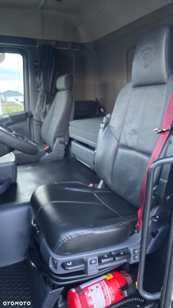 Scania G490 6x2 18 palet chłodnia diesel kurierka odwierty piękny stan świeży import! - 8