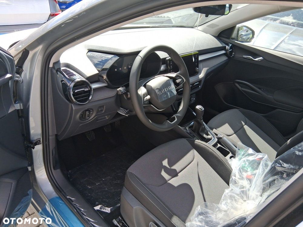 Skoda Fabia 1.0 TSI Drive - 5