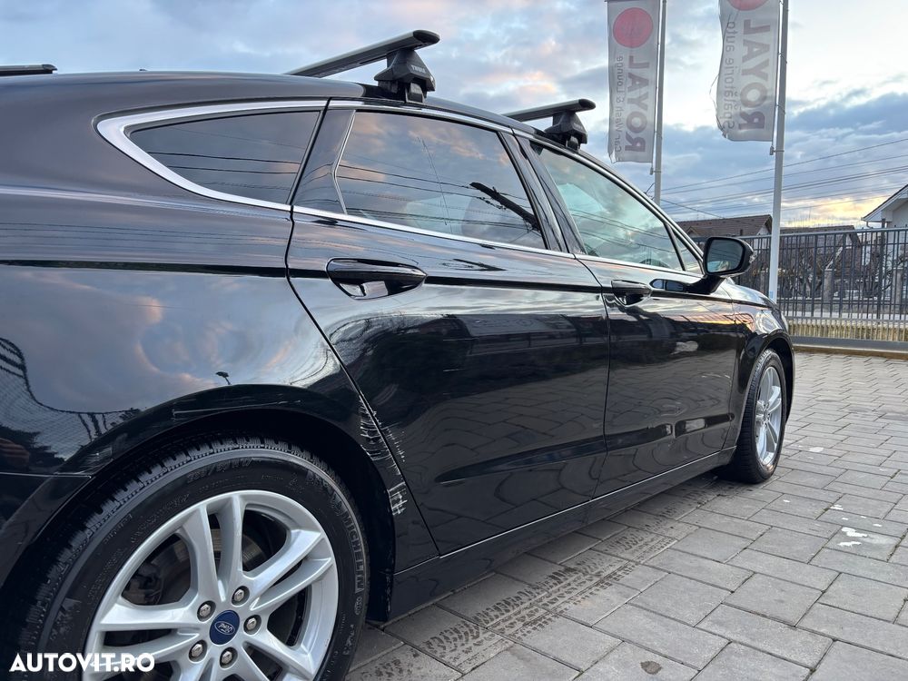 Ford Mondeo 2.0 TDCI Powershift Titanium - 9