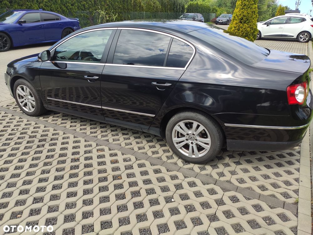 Volkswagen Passat - 6