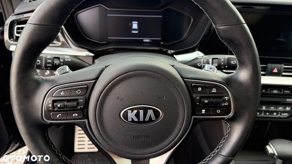 Kia Niro 1.6 GDI HEV 2WD OPF Edition 7 - 22