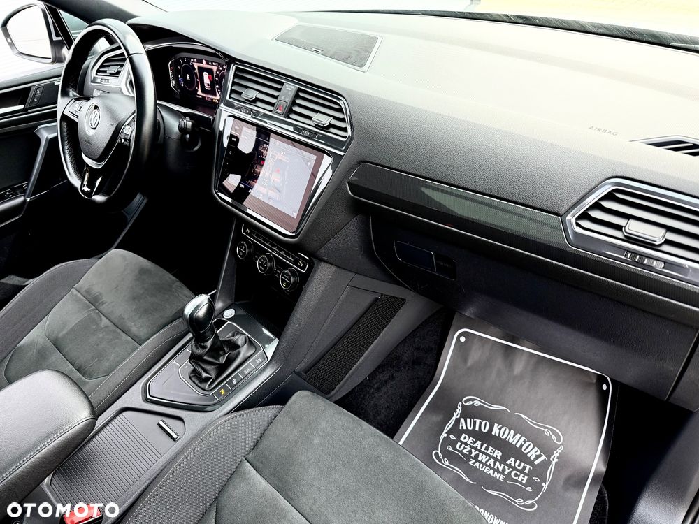 Volkswagen Tiguan Allspace 1.5 TSI EVO R-Line DSG - 29