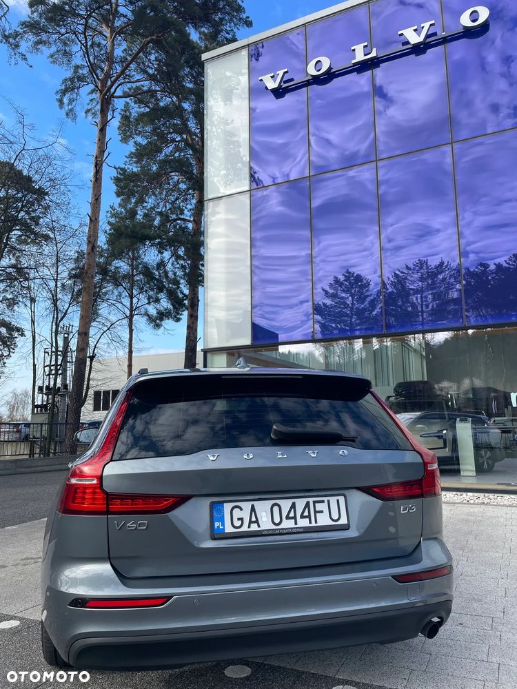 Volvo V60 D3 SCR - 10