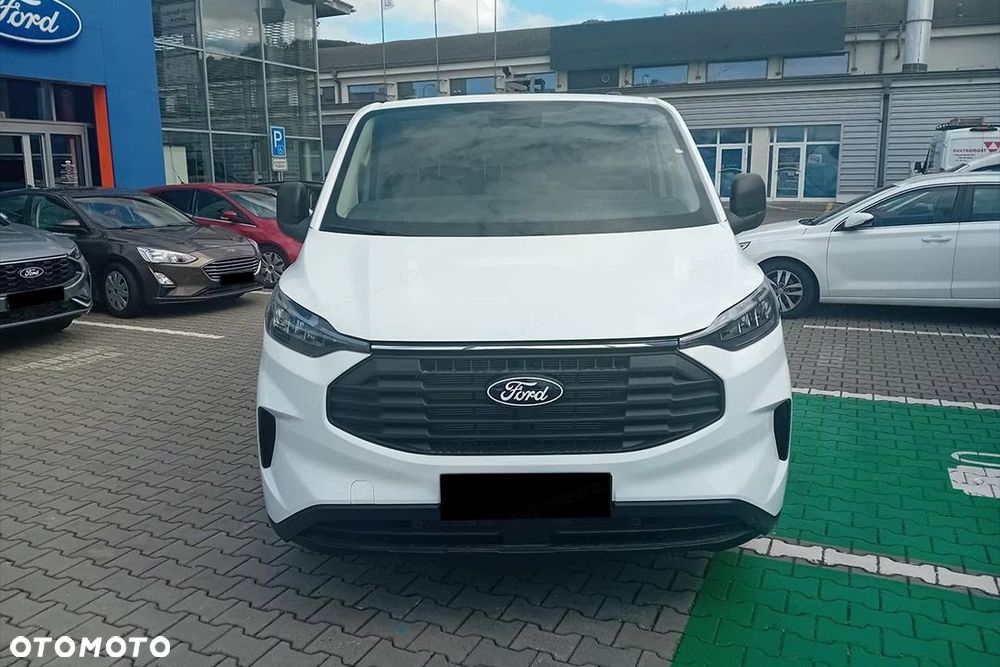 Ford Transit Custom 320 L2H1 Trend A8 2.0 136KM - 4