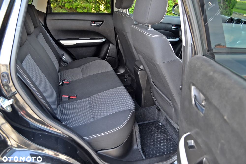 Suzuki Vitara - 27