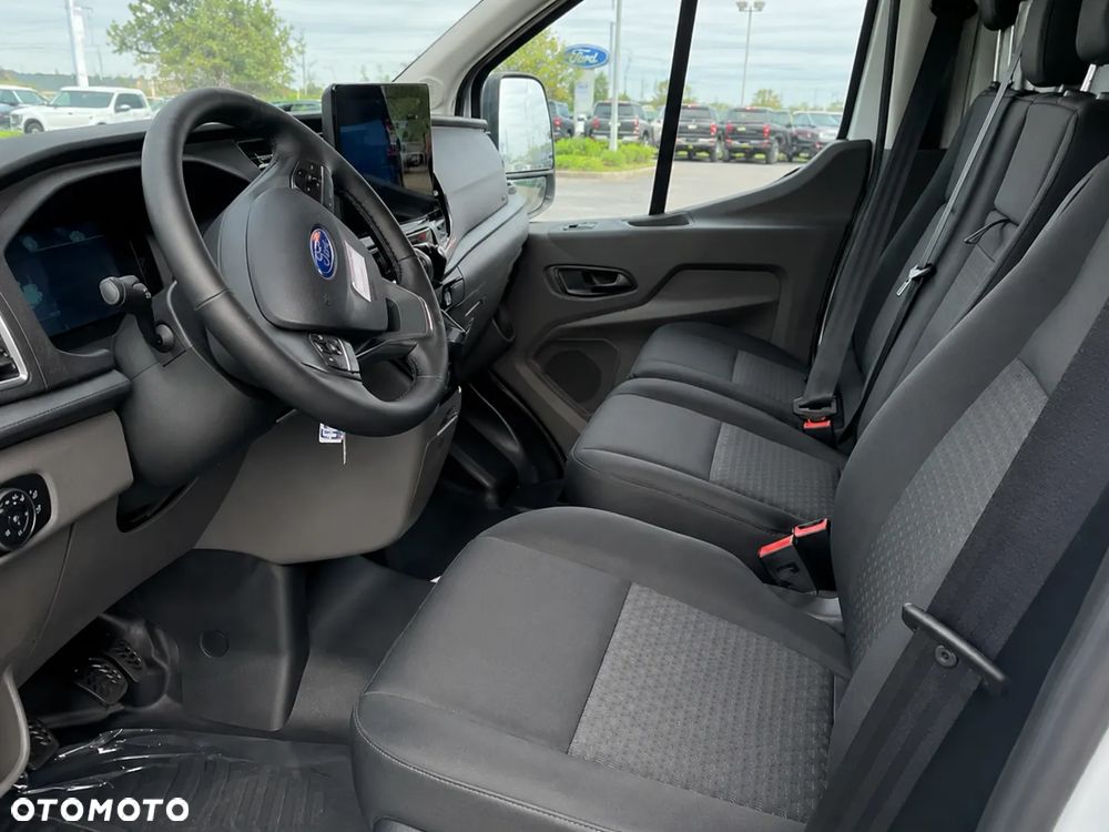 Ford Transit - 5