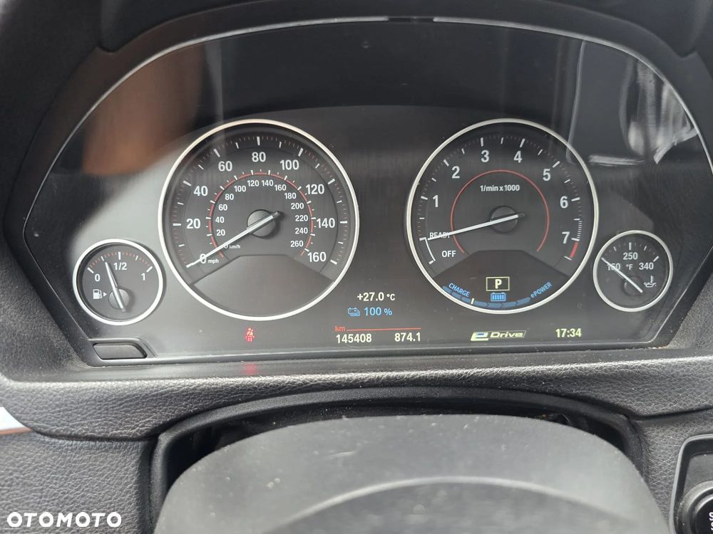 BMW Seria 3 330e iPerformance - 11