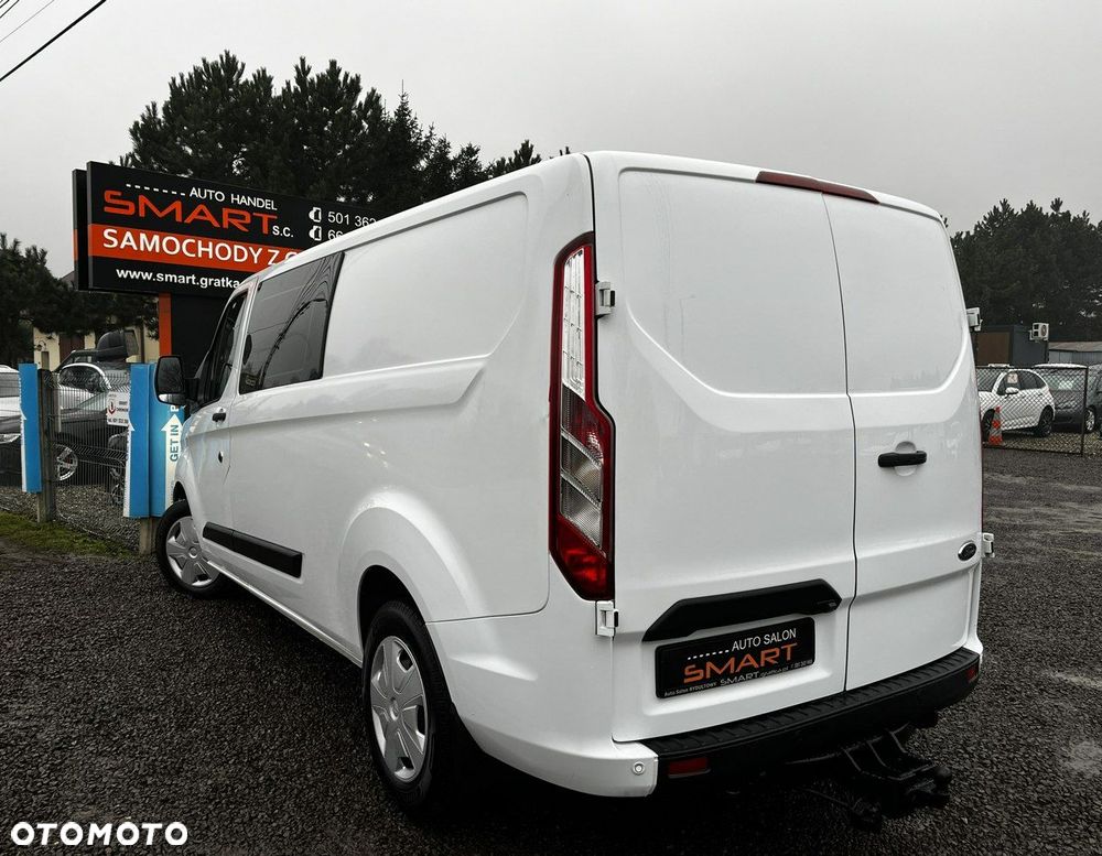 Ford Custom - 4