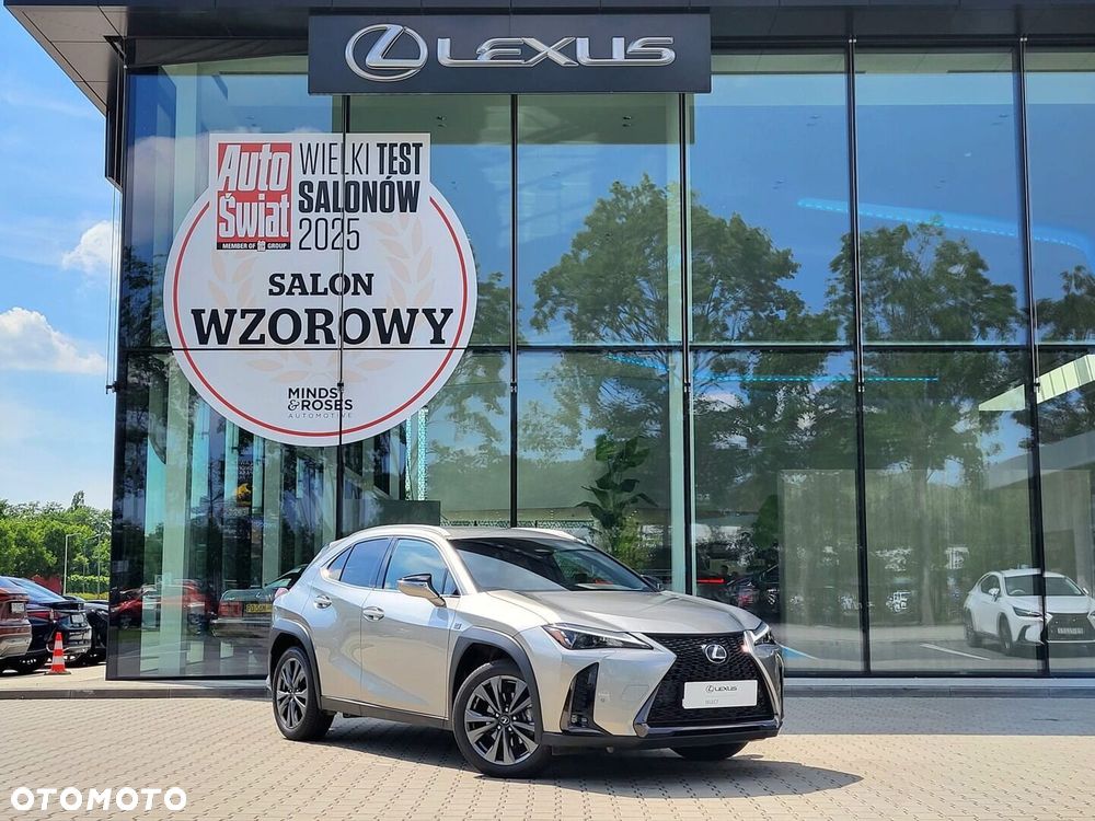 Lexus UX 300h F Sport Design - 1