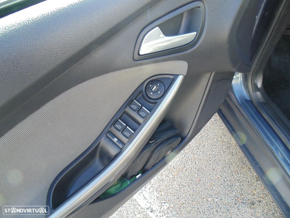 Ford Focus SW 1.6 TDCi Trend Easy - 25