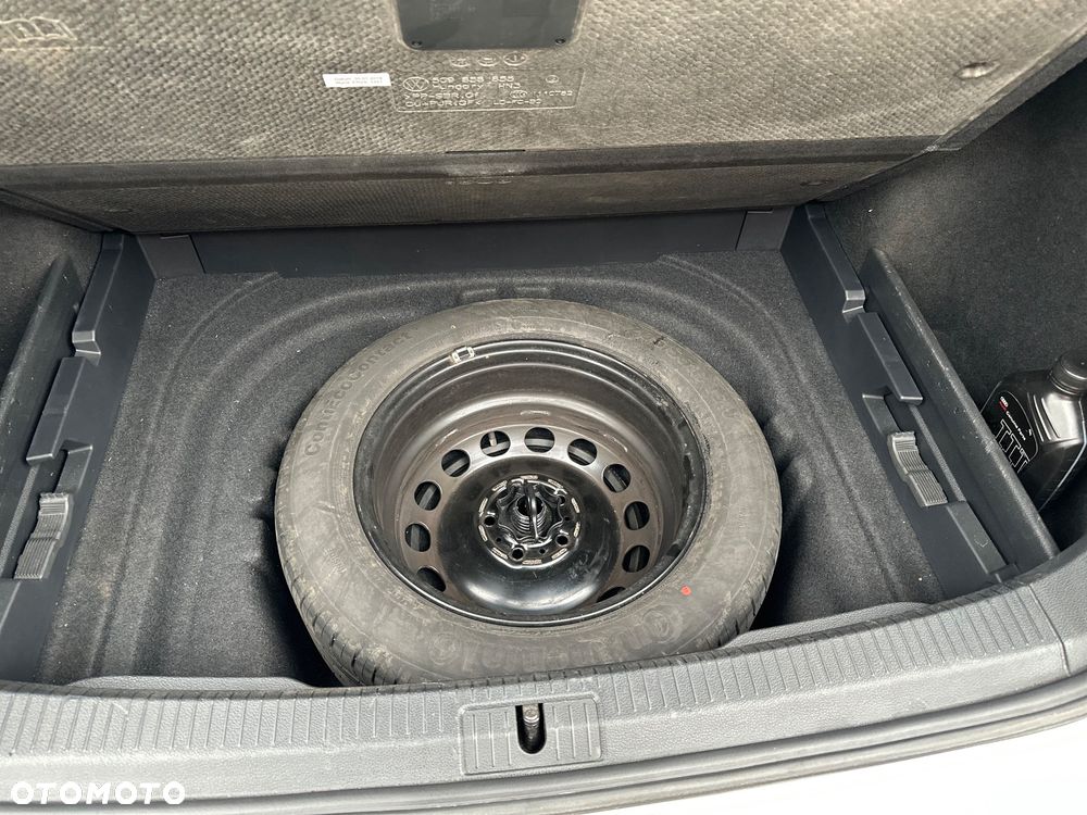 Volkswagen Golf 1.6 TDI BMT Comfortline - 9