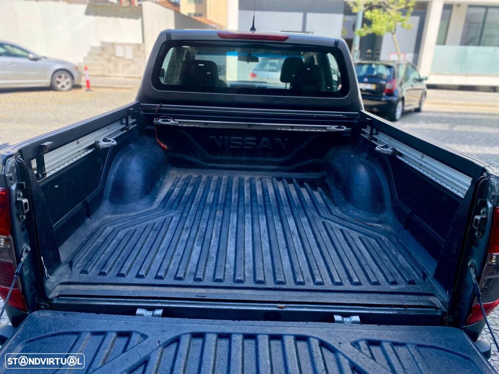 Nissan Navara 2.3 dCi CD 4WD N-Connecta - 25