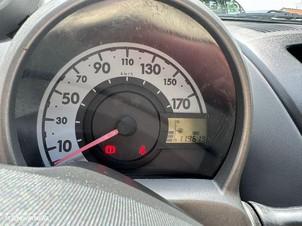 Peugeot 107 1.0 Urban - 5