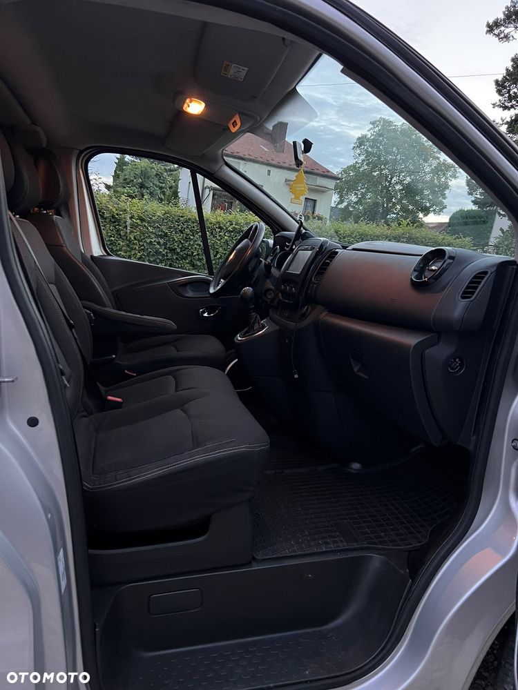 Opel Vivaro L2H1 2.9t Elegance - 8