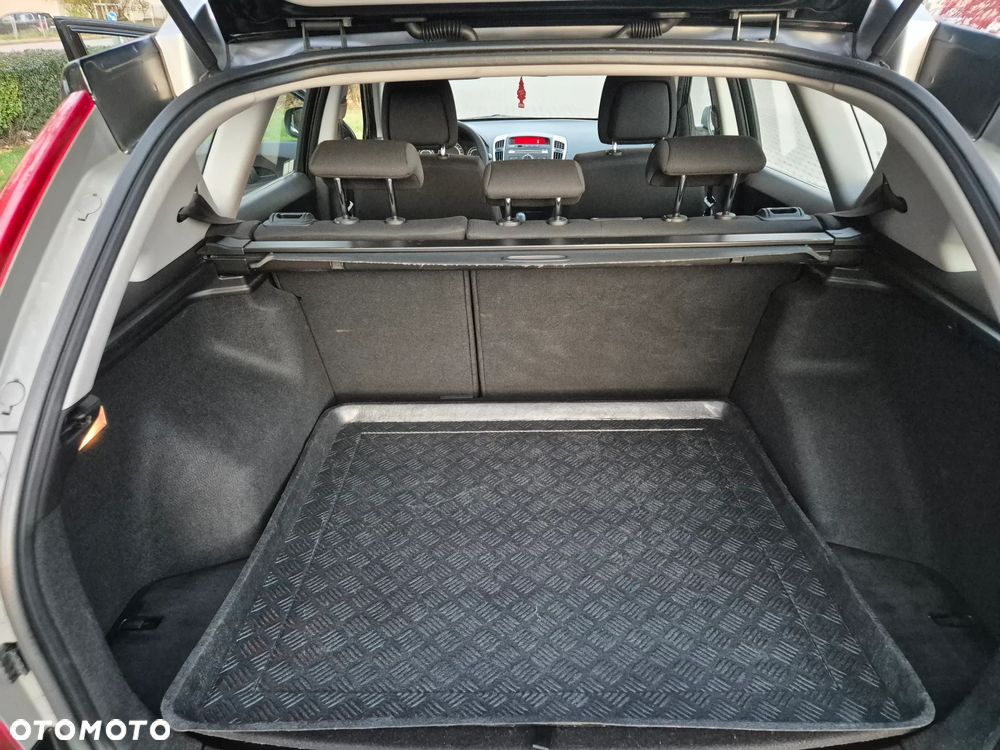 Kia Ceed Cee'd 1.6 Comfort + - 12