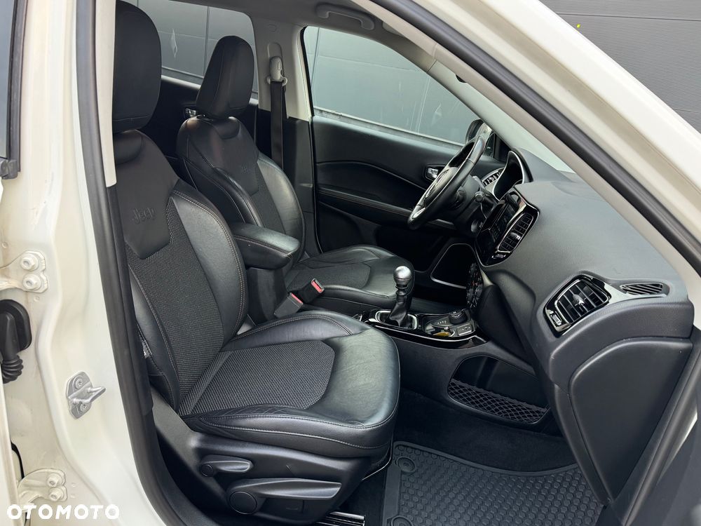 Jeep Compass 2.0 MJD Longitude 4WD S&S - 8