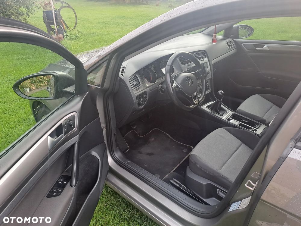 Volkswagen Golf 1.2 TSI BMT Trendline - 9