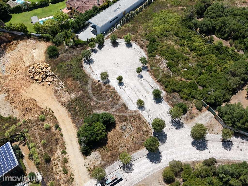 Lote de Terreno p/construção com 1.327m2 | Sintra - Grande imagem: 2/17