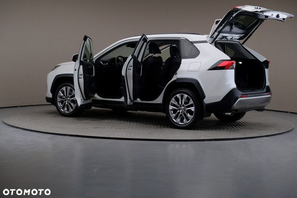 Toyota RAV4 - 7