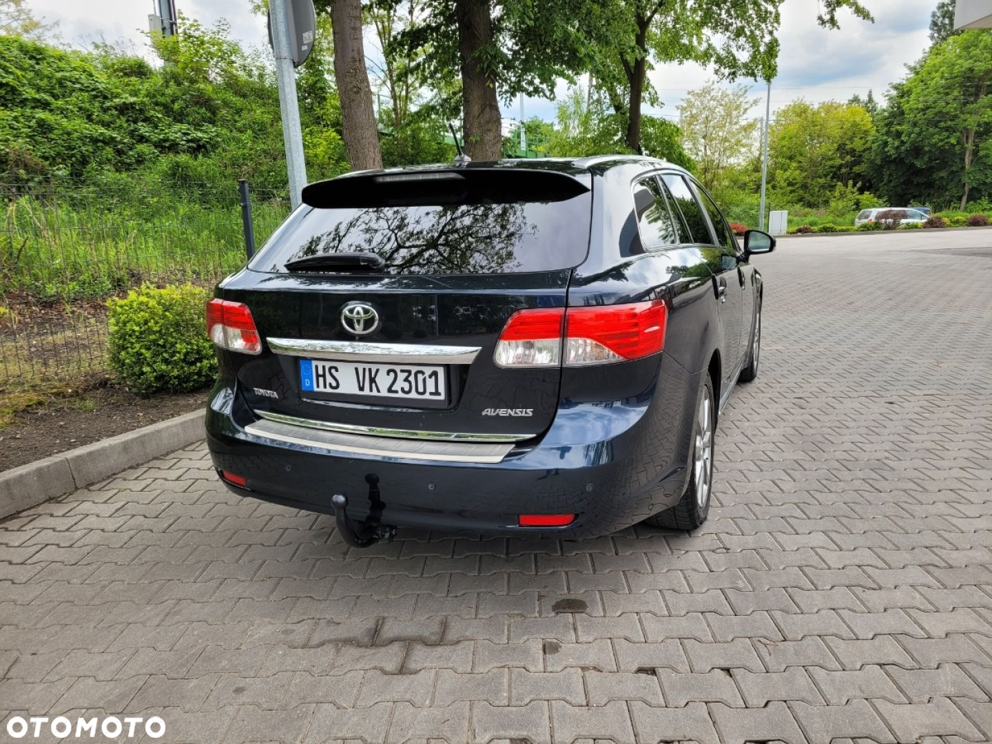 Toyota Avensis - 8